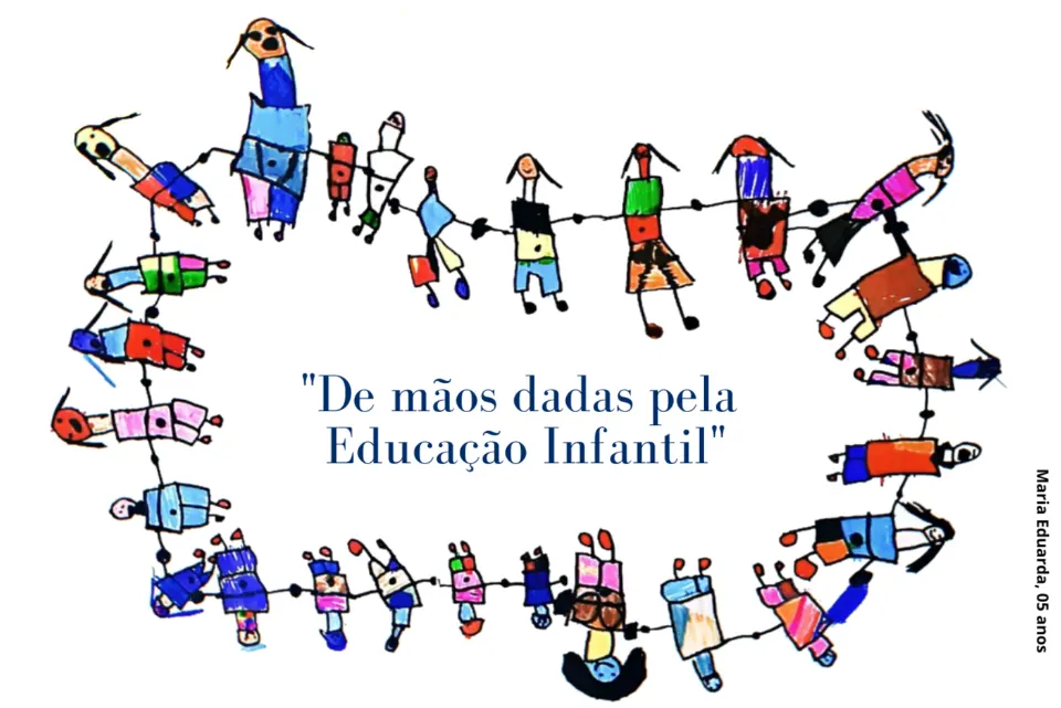 Desenho infantil de crianças de mãos dadas em roda ao redor da frase “De mãos dadas pela Educação Infantil”